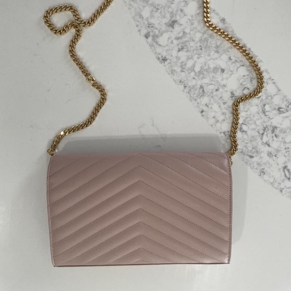 ❌SOLD❌ Saint Laurent Monogram Wallet on Chain - Picture 4 of 5